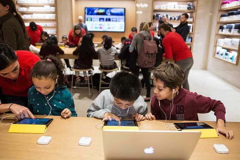 Apple mağazalarında kodlama dönemi başlıyor